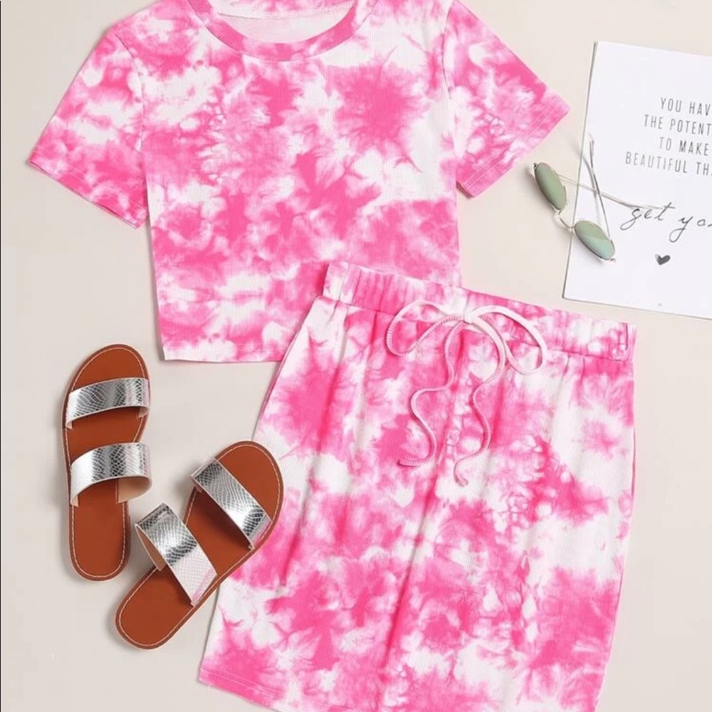 SHEIN Two Piece Tie Dye Set Pink and White XL